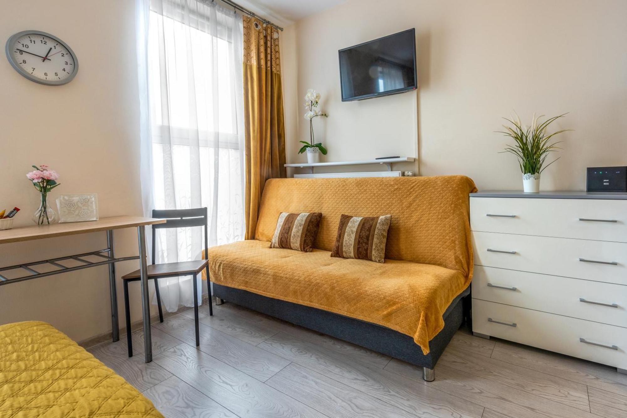 Cozy Modern Apartment Astoria Magic Orange Old Town คราคูฟ ภายนอก รูปภาพ