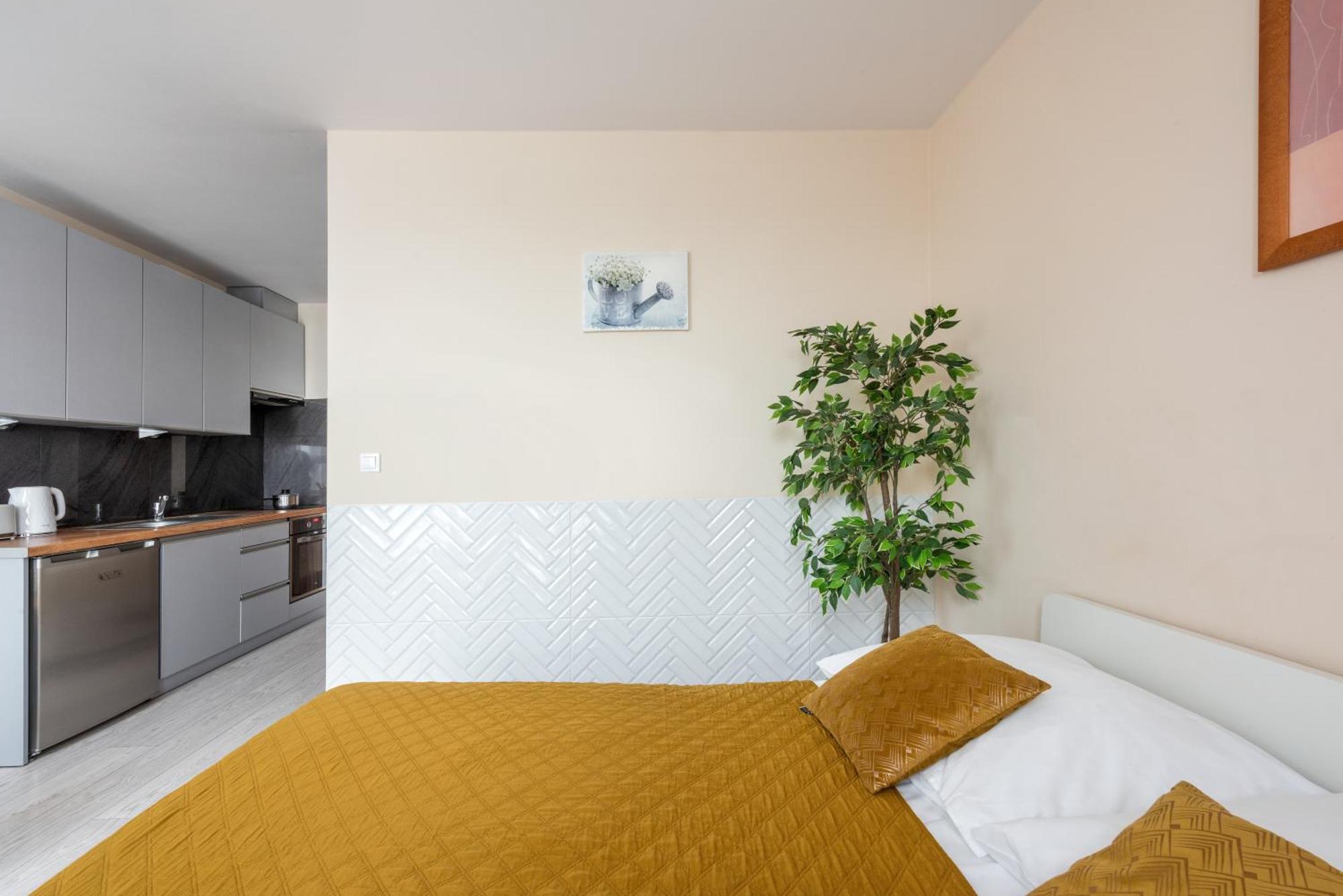 Cozy Modern Apartment Astoria Magic Orange Old Town คราคูฟ ภายนอก รูปภาพ