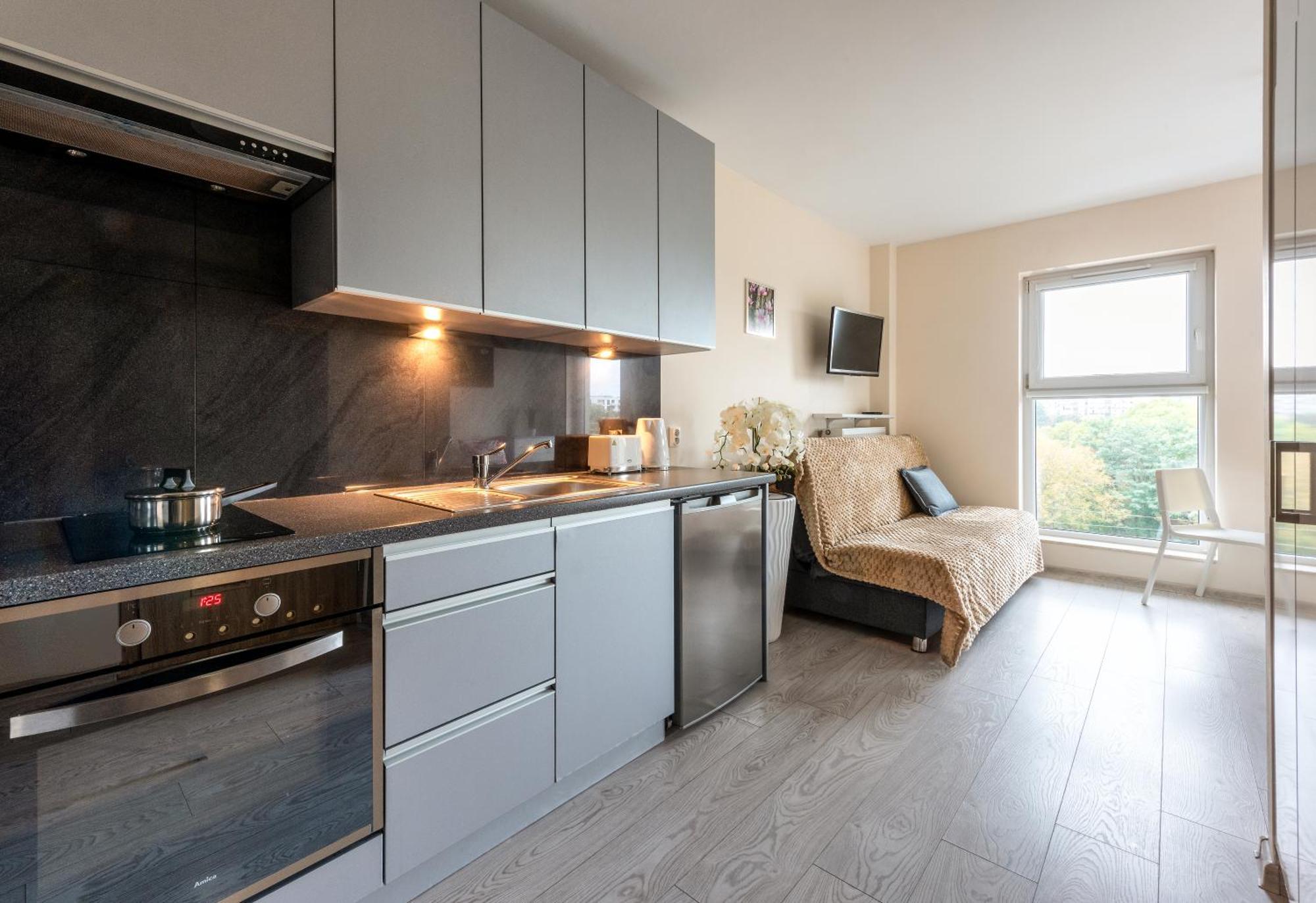 Cozy Modern Apartment Astoria Magic Orange Old Town คราคูฟ ภายนอก รูปภาพ